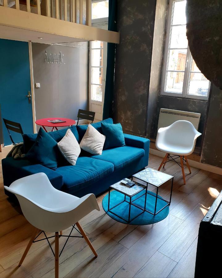 Studio Du Marche Динан Екстериор снимка